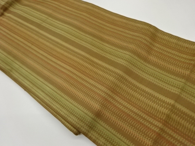 リサイクル　変わり縞模様織出し名古屋帯